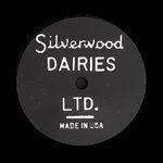 Canada, Silverwood Dairies Ltd., 1/2 gallon de lait 2% <br /> avril 1960