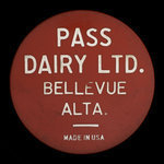 Canada, Pass Dairy Ltd., 1 pinte de lait homogénéisé <br />
