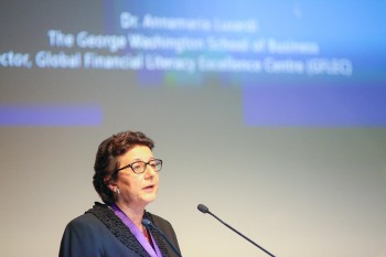 IAnnamaria Lusardi, directrice du programme éducatif du Global Financial Literacy Centre à Washington.