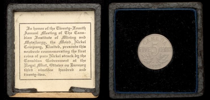 pièce de 5 cents de 1922 et sa notice présentées dans un écrin de cuir; Mond Nickel Co. Ltd.